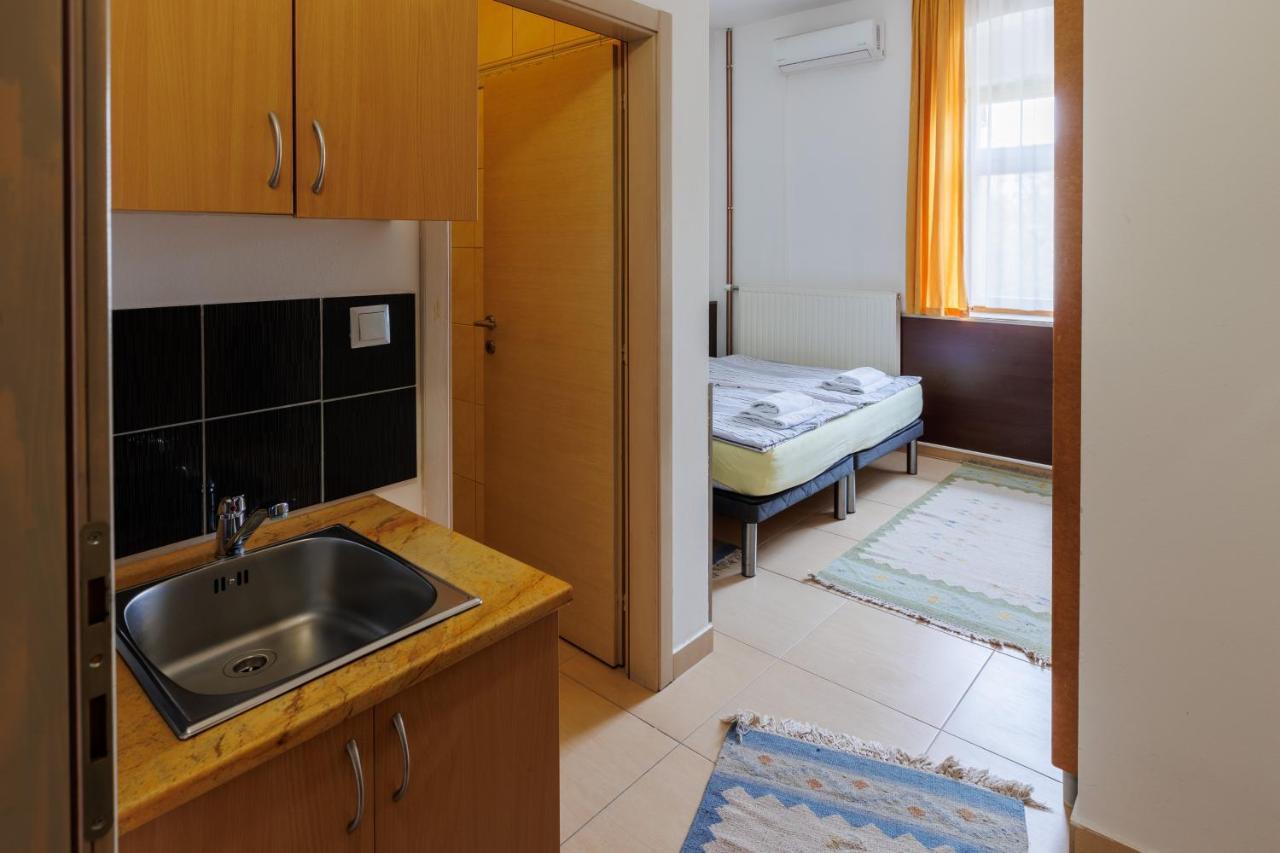 Apartments Villa Kobilj Баня-Лука Экстерьер фото