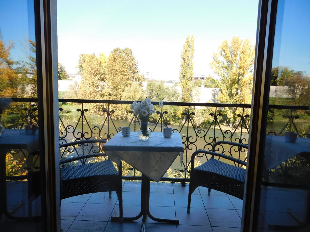 Apartments Villa Kobilj Баня-Лука Экстерьер фото